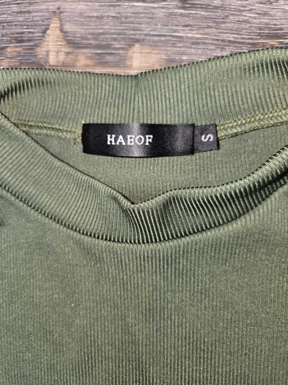 Olive Ribbed Mock-Neck Tank - Picture 2 of 5